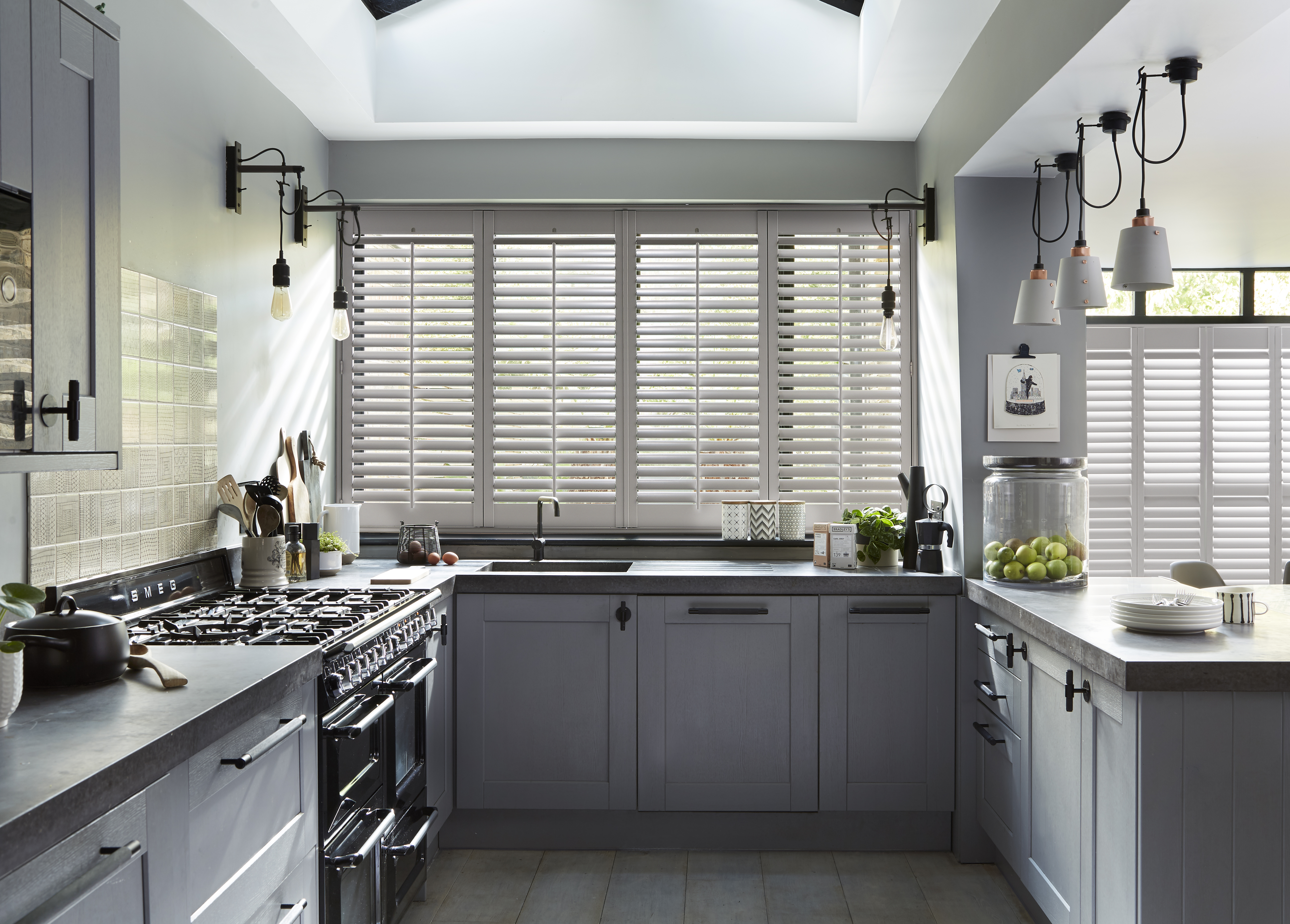 Full-height shutters in Hall Grey and Pure White